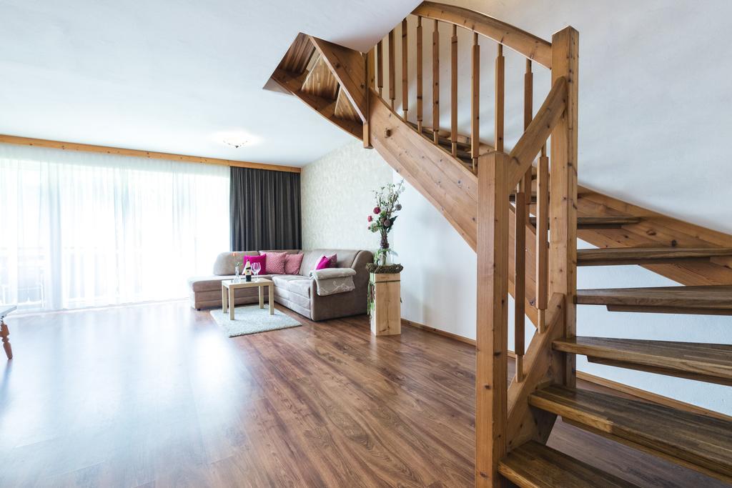 Apparthotel Alpenchalet Neukirchen am Großvenediger Εξωτερικό φωτογραφία
